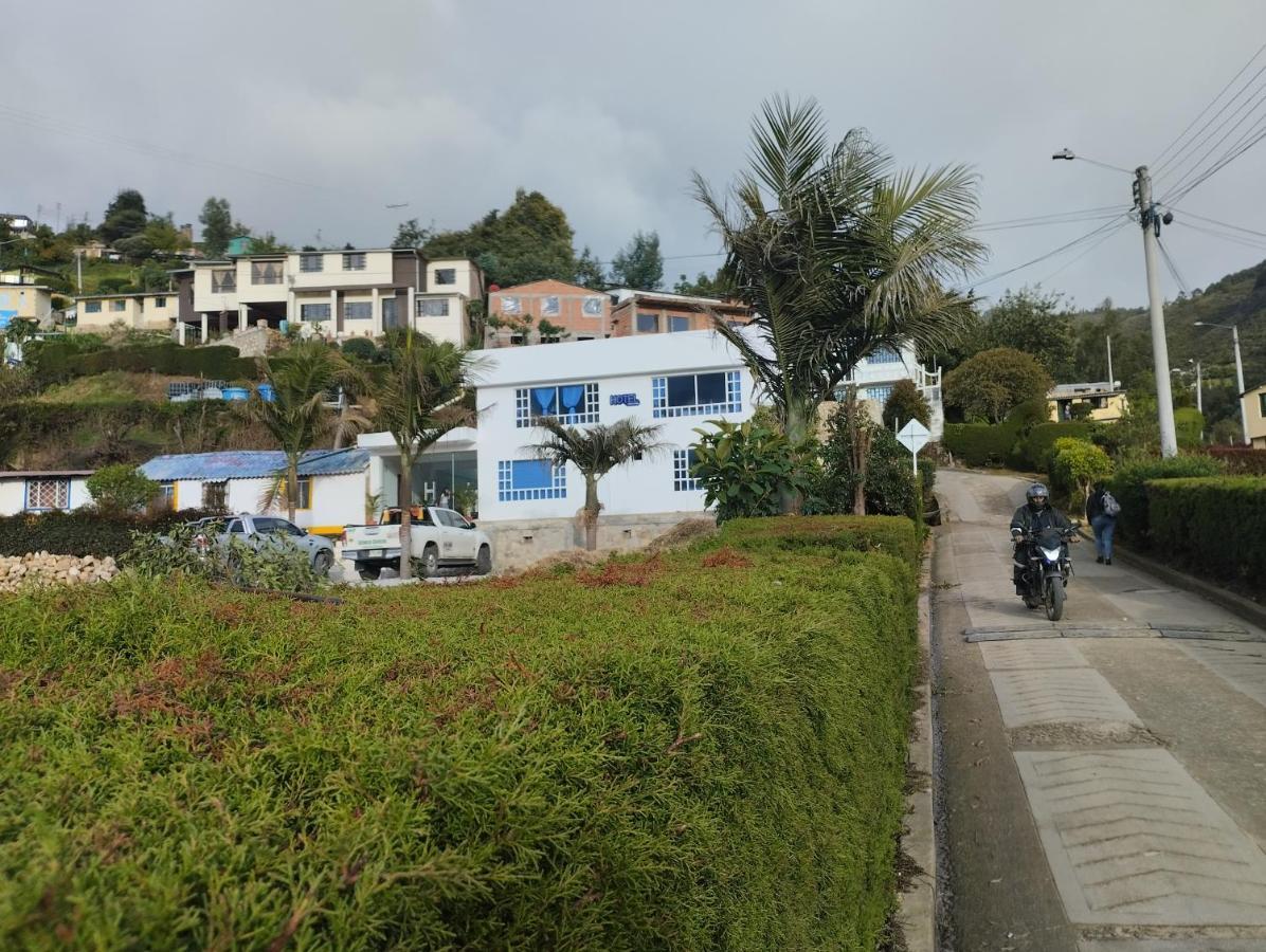 Hotel Colina Los Robles Gachancipa Eksteriør bilde